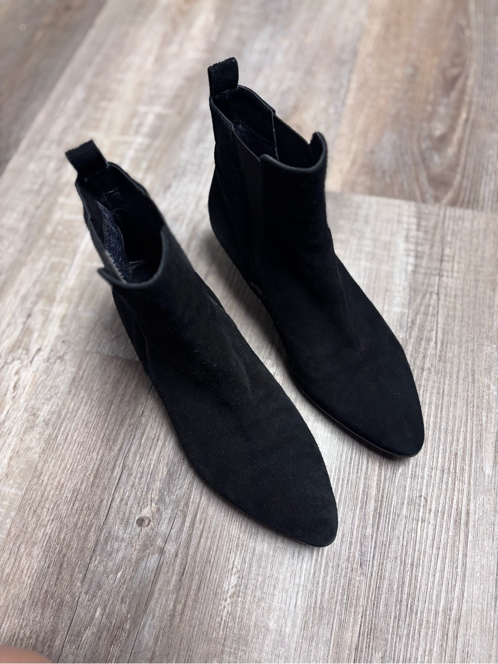 Aquatalia Fausta Black Suede Western Chelsea Ankle Boot - Picture 5 of 9
